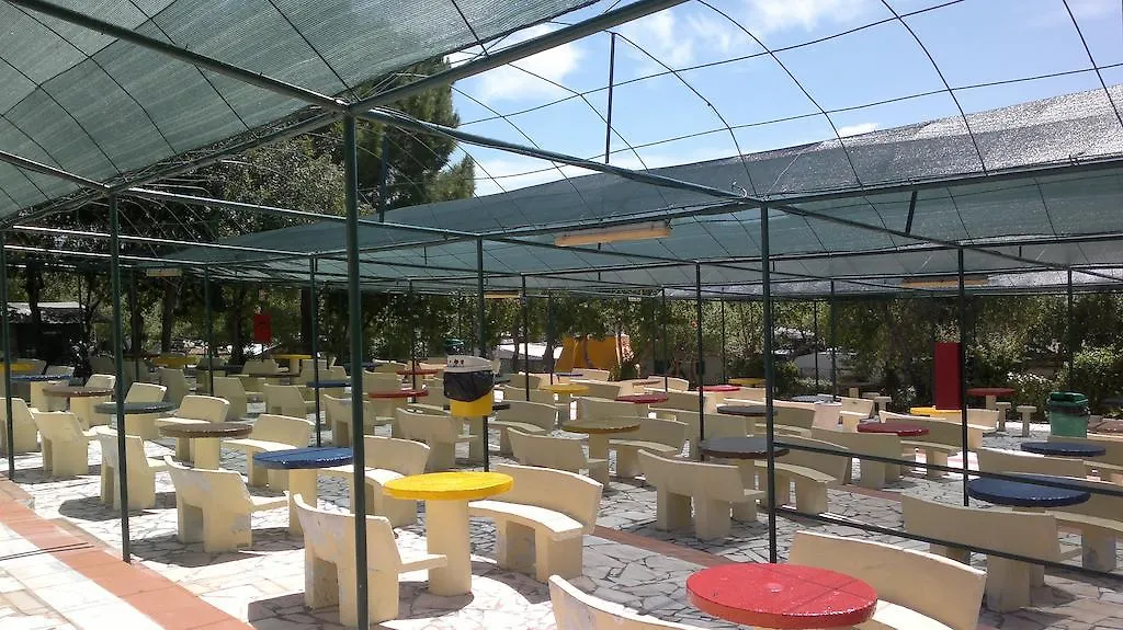 Camping Canelas 호텔 실베스 캠프장